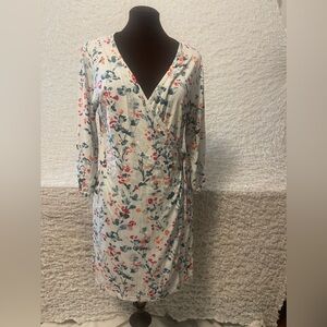 Garnet Hill Green Cotton Blue Floral Wrap Front Dress Knee Length
